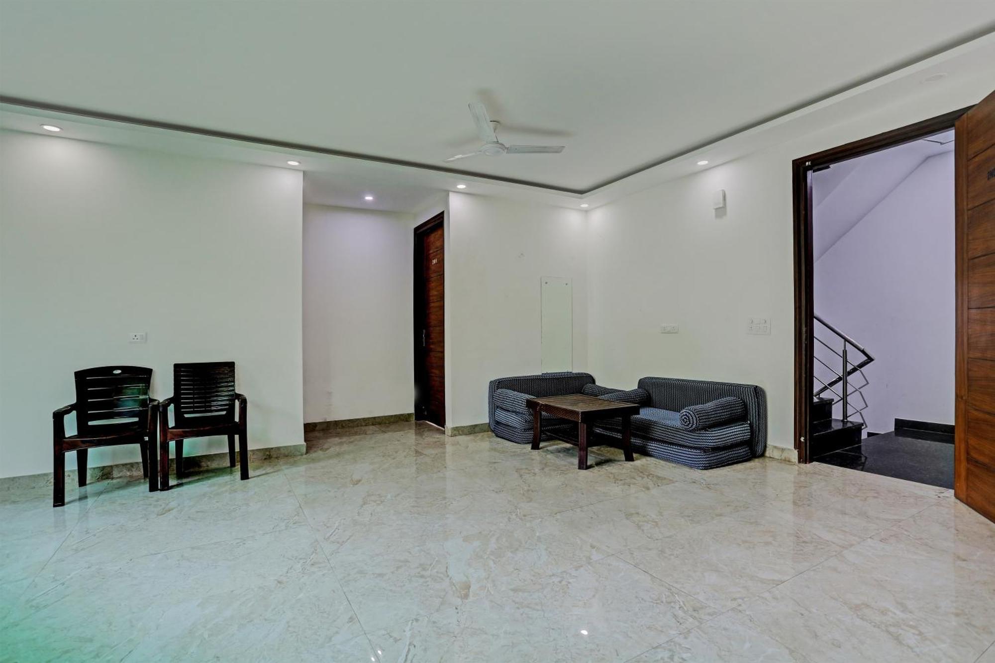 Hotel O Vikrant Residency Gurgaon Ngoại thất bức ảnh